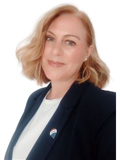 María Ballesteros Margaret - RE/MAX OLID