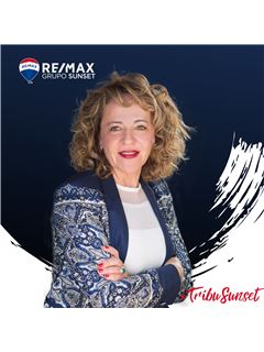 Viviana Exposito Siles - RE/MAX SUNSET
