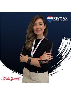 Alejandra Gil Cevallos - RE/MAX SUNSET