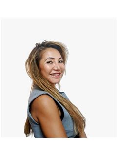 Maria Sathy Rivera Arenas - RE/MAX URBE II