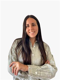 Maria-Paula Markarian Canaro - RE/MAX URBE II