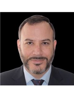 Jose Mangas - RE/MAX URBE II