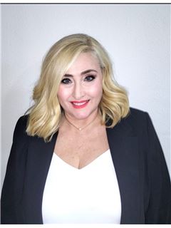 Isabel Pastor García - RE/MAX TRUE