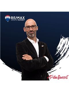 Salvador Vega Diaz - RE/MAX SUNSET