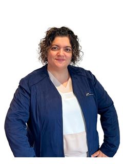 María Carballo Castro - RE/MAX RIAZOR
