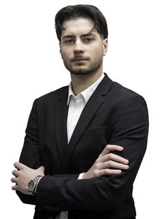 Borja Olivares Garcia - RE/MAX VETUSTA