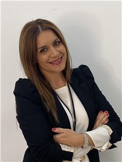 Nuria Gordillo Juarez - RE/MAX FIDELITY