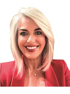 Beatriz Vilas Garro - RE/MAX EXPERIENCE