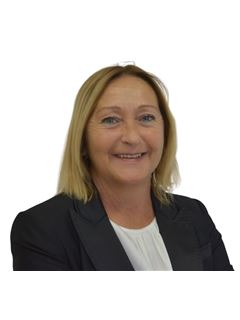 Isabel Navarro Segura - RE/MAX GRUP DIRECT CENTRAL