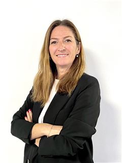 Cristina Noguer Mira - RE/MAX EXPERIENCE