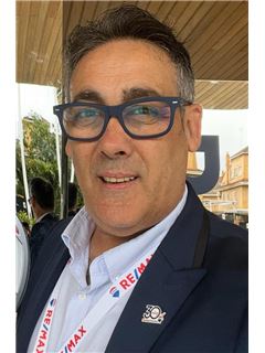 David Moreno Guillen - RE/MAX PORTICO