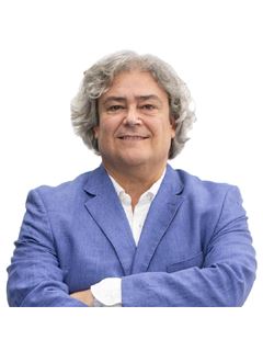 Juan Carlos Cobos Guillot - RE/MAX INFINITY