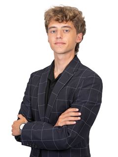 Michel Gonzalez Llaneza - RE/MAX VETUSTA