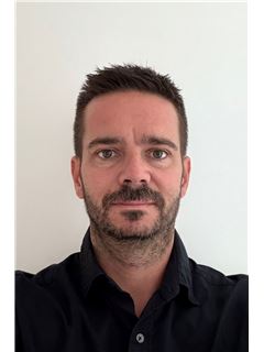 Jose Manuel Pescador De Paz - RE/MAX URBE II