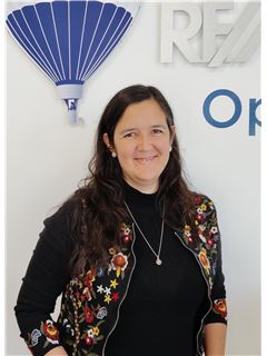 CAMILA SPOERER GRAU CAMILA SPOERER GRAU - RE/MAX OPTIMA