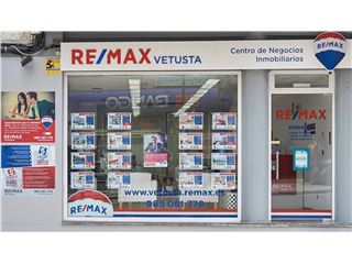 Office of RE/MAX VETUSTA - Oviedo