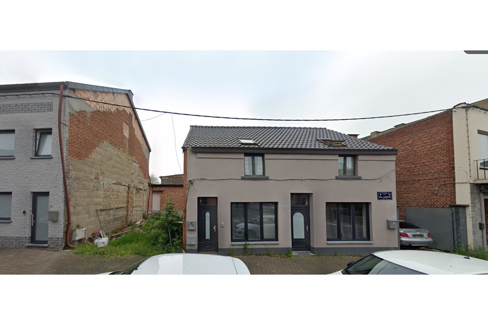 bloc d'appartements - à vendre - La Louvière, Belgique - Facade Rue Centrale.jpg - 210021029-8