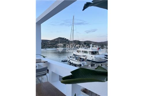 Commercial - Commercial/Retail - Toumpa, Thessaloniki - Greece