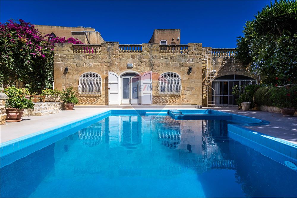 Farmhouse For Sale Gozo Sannat, Gozo 24003103585