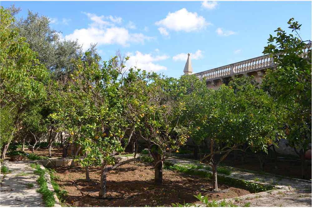 城 修道院 売買 Zebbug Central 419