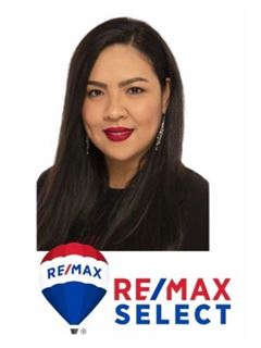 Danna FLORES - RE/MAX - Select