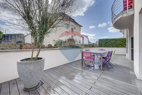 Residential - Condo/Apartment - Howald - LU