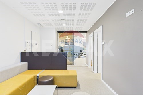 A vendre-Bureau-Rue de hiel, Ennert dem Bierg  - Résidence Parc de Levant  - , 1-45220-280351013-9