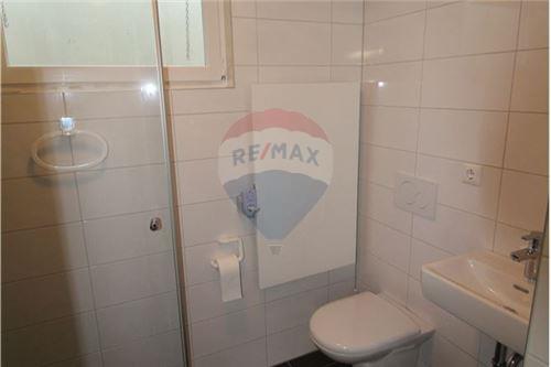 Bitiþik Villa - Kiralık - Mersch - RE/MAX Premium, vous propose une maison en location à Rollingen/ Mersch - 280071091-5