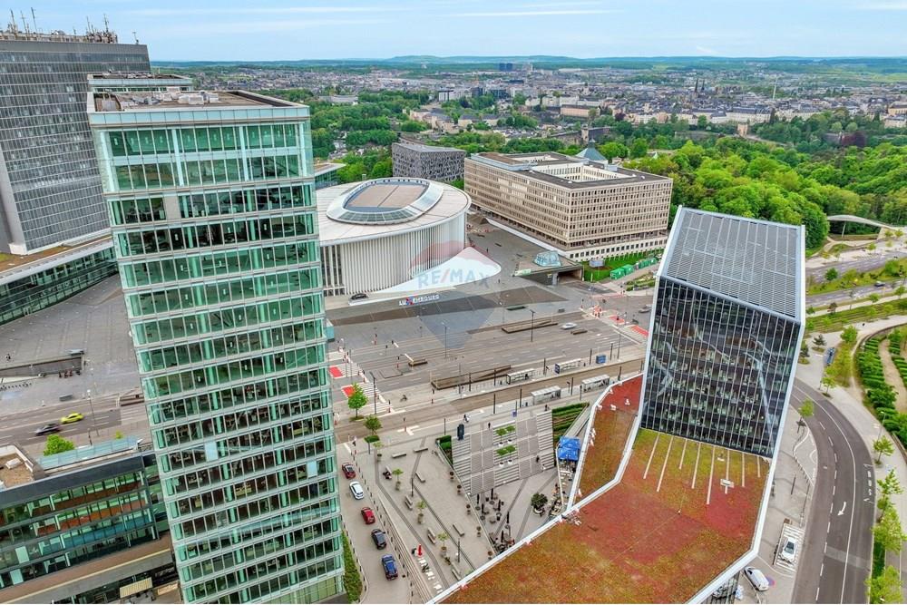 Appartement - A vendre - Luxembourg - 20-web-or-mls-DJI_0038.jpg - 280221031-187