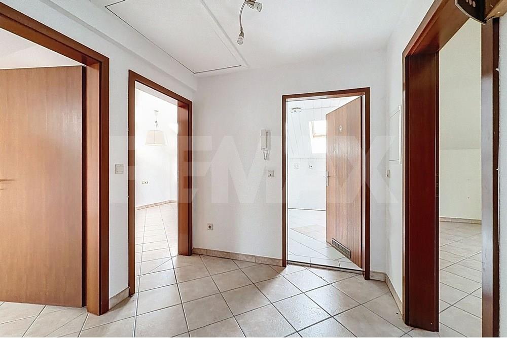 Whole apartment building - For Sale - Tétange - Hall.jpg - 280371001-39
