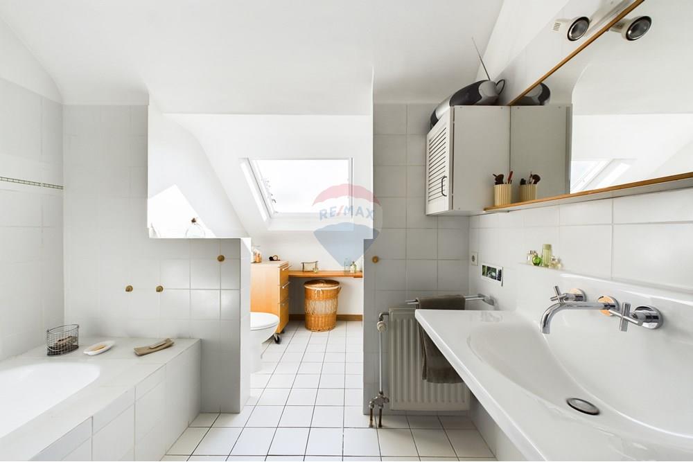 Detached house/villa - For Sale - Schrassig - CAM04794G0-PR0012-STILL025.jpg - 280061176-90