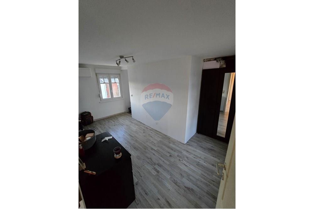 Maison - A vendre - Wiltz - d74c71f3f9b7230b02037e0a1d90868181039641_4000x4000.jpg - 280361014-1