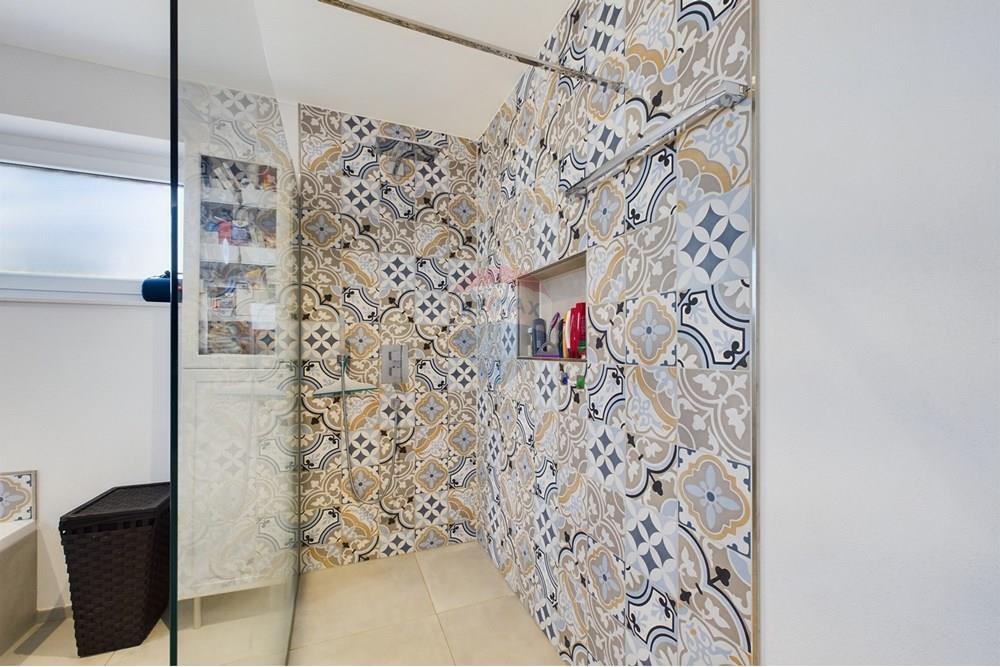 Rezidential - Case/Vile - zFOREIGN PROPERTIES - LU - CAM01380G0-PR0132-STILL018.jpg - 280191011-332