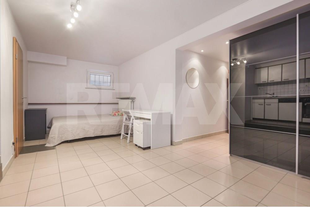 Appartement - A vendre - Luxembourg - 52-web-or-mls-P1546855 (2).jpg - 280221047-15