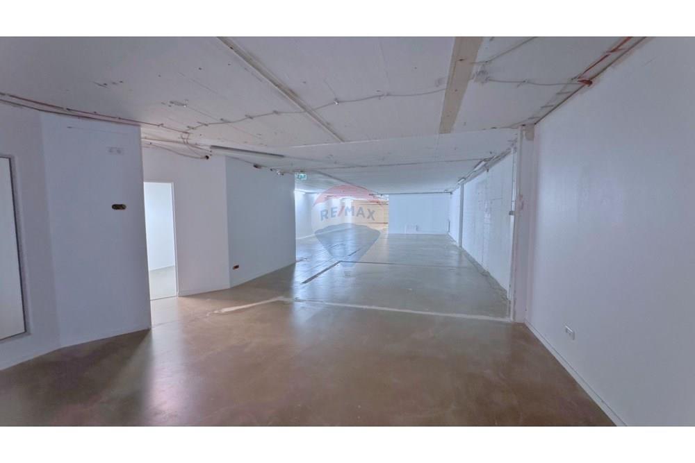 Entrepôt - A louer - Luxembourg - Дизайн без названия-16.jpg - 280361007-18