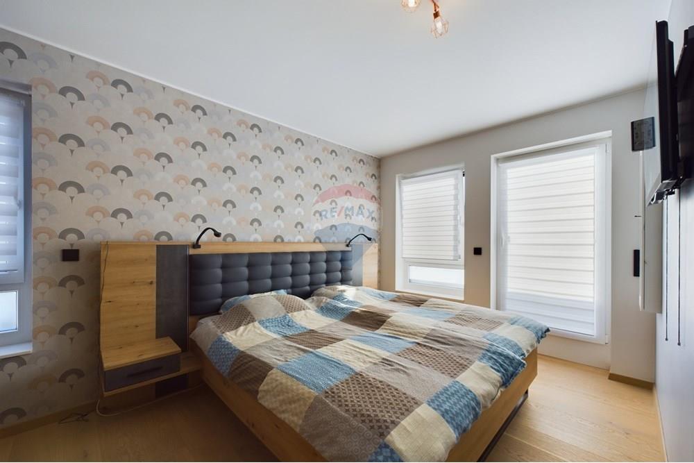 Rezidential - Case/Vile - zFOREIGN PROPERTIES - LU - CAM01380G0-PR0132-STILL027.jpg - 280191011-332