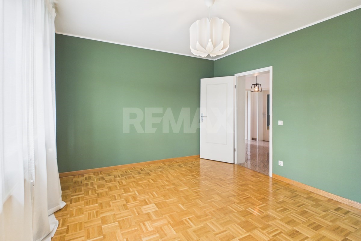 Appartement - A vendre - Dudelange - CAM01588G0-PR0133-STILL012.jpg - 280071034-163