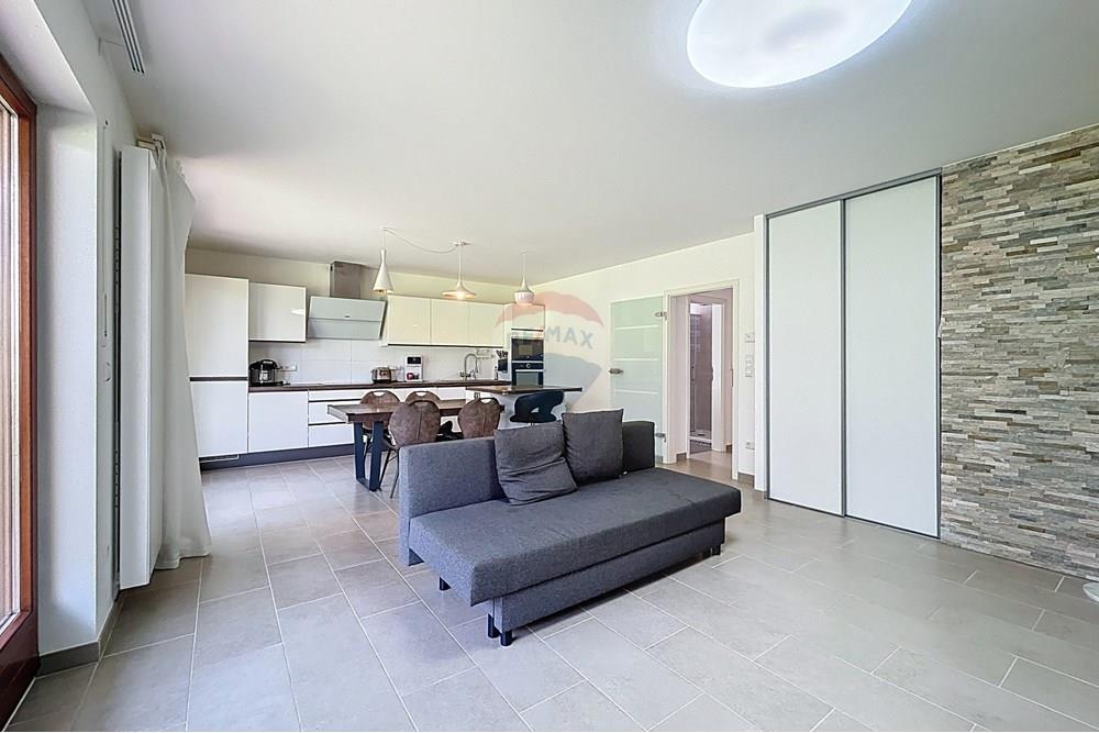 Apartment/Flat - For Sale - Mamer - 15-rue-de-bertrange_00001.jpg - 280371001-37