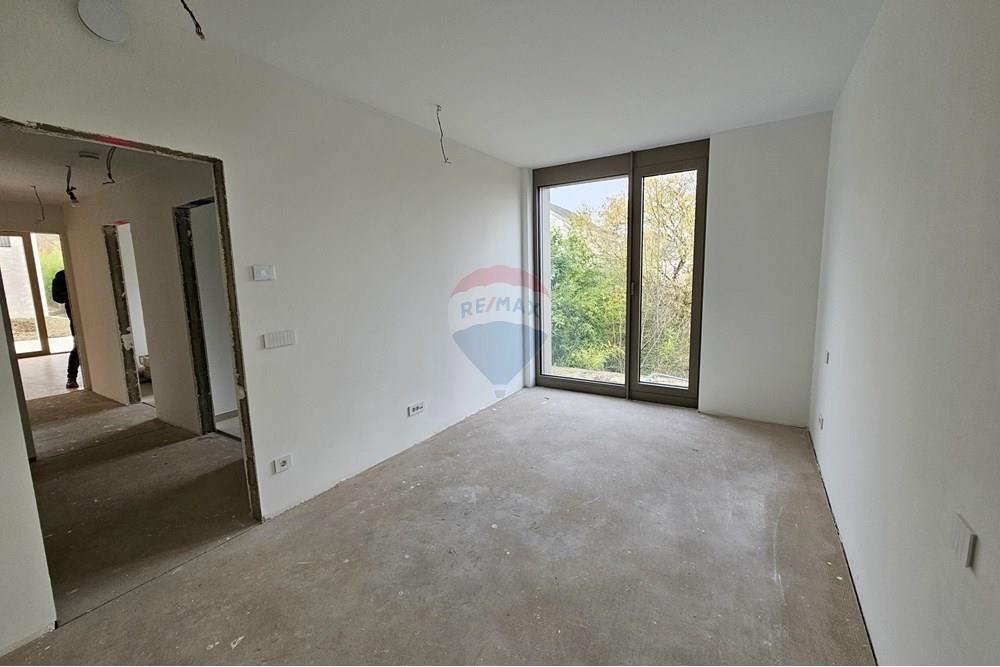 Dzīvojamais - Dzīvoklis - Steinsel - LU - 20250220_132420.jpg - 280221001-757