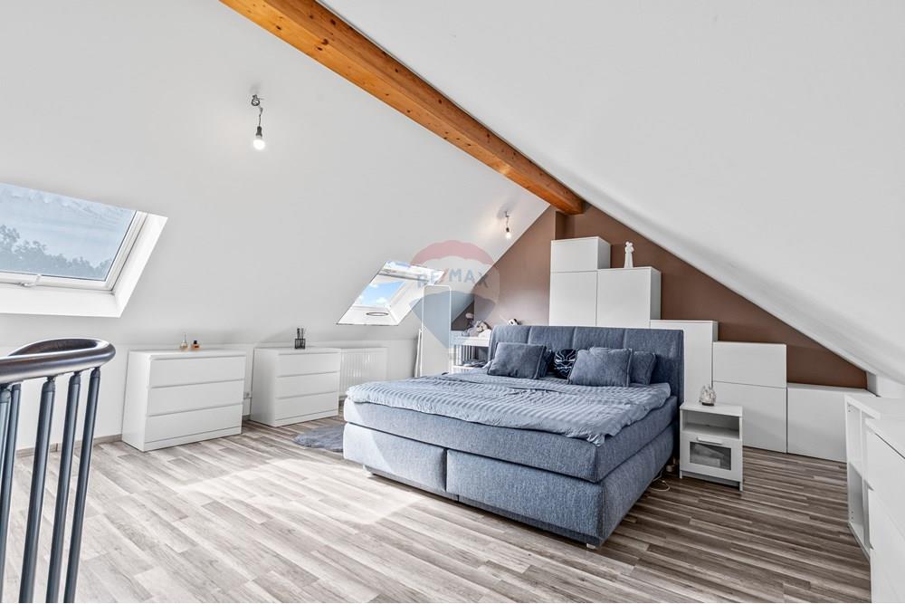 Appartement - A vendre - Esch-Sur-Alzette - DSC05795.jpg - 280221042-48