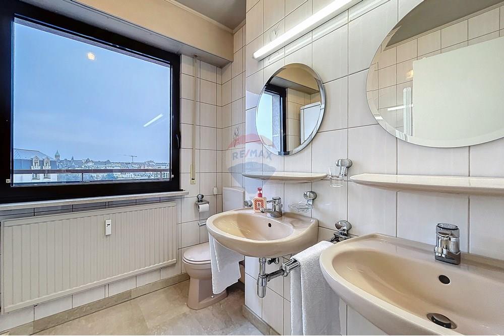 Penthouse - A vendre - Luxembourg - SDB2.jpg - 280371001-11