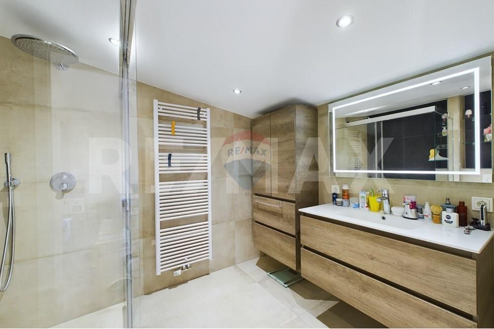 Maison mitoyenne - A vendre - Dudelange - CAM02933G0-PR0159-STILL033.jpg - 280171080-2