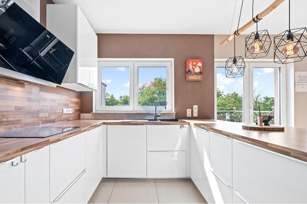 Appartement - A vendre - Esch-Sur-Alzette - DSC05759.jpg - 280221042-48