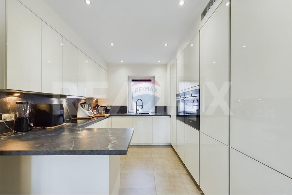 Maison mitoyenne - A vendre - Dudelange - CAM02933G0-PR0159-STILL021.jpg - 280171080-2