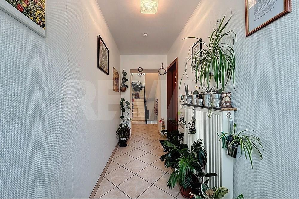 Whole apartment building - For Sale - Tétange - Hall1.jpg - 280371001-39