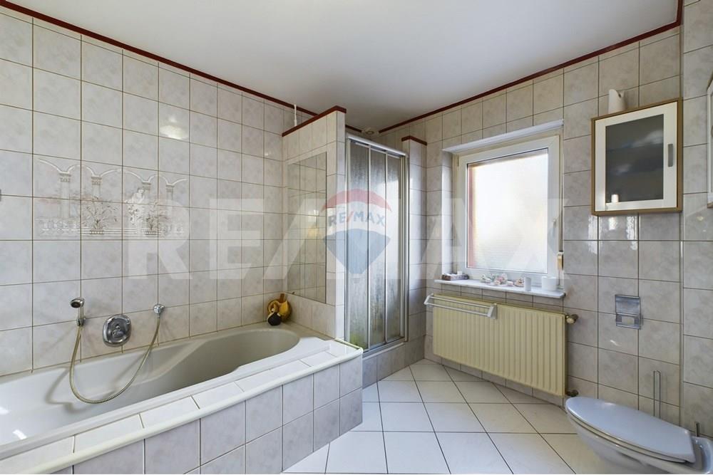 Maison mitoyenne - A vendre - Dudelange - CAM02933G0-PR0159-STILL009.jpg - 280171080-2