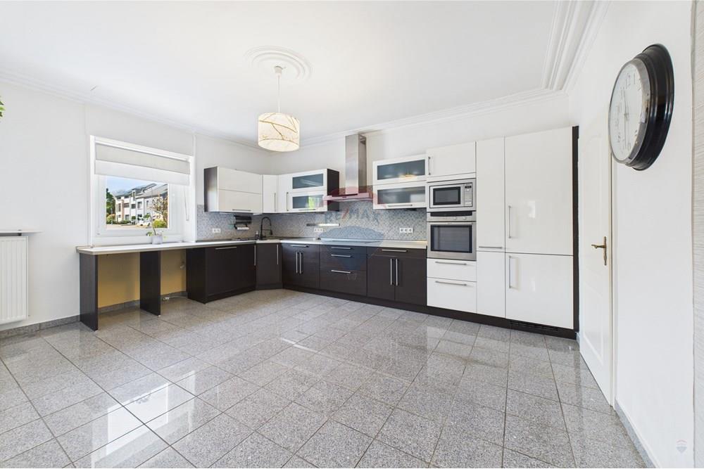 Appartement - A vendre - Hovelange - image - 2025-05-05T152150.649.jpg - 280071119-16