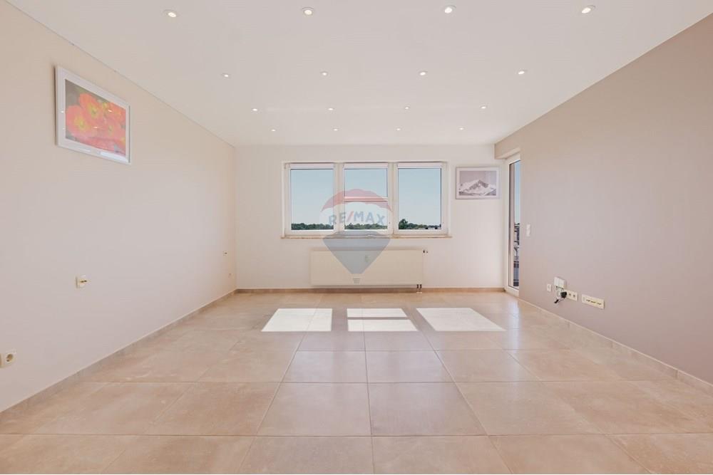 Appartement - A vendre - Sandweiler - 17-web-or-mls-P1485771.jpg - 280351005-16