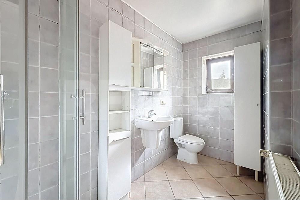 Whole apartment building - For Sale - Tétange - SDB.jpg - 280371001-39