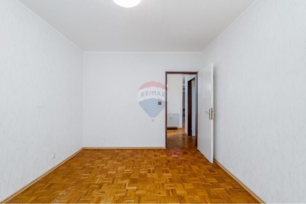 Block of Apartments - A vendre - HAUTCHARAGE - P1486200.jpeg - 280361008-9